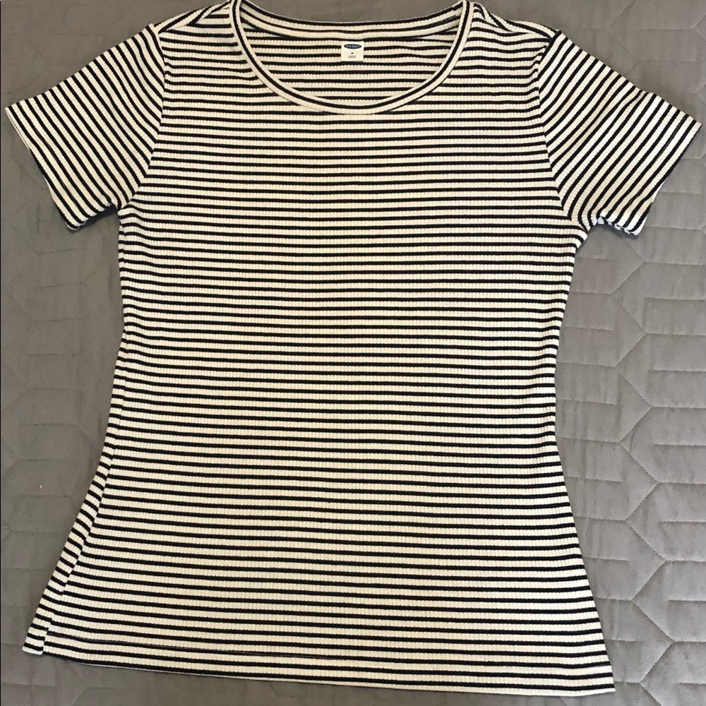 Old navy medium women’s  black white striped shirt